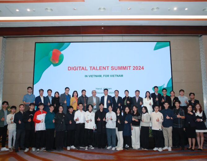 Students of Posts and Telecommunications Institute of Technology won big at Digital Talents Summit 2024