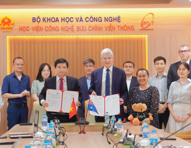 Posts and Telecommunications Institute of Technology signed cooperation agreement with Macquarie University (Australia)
