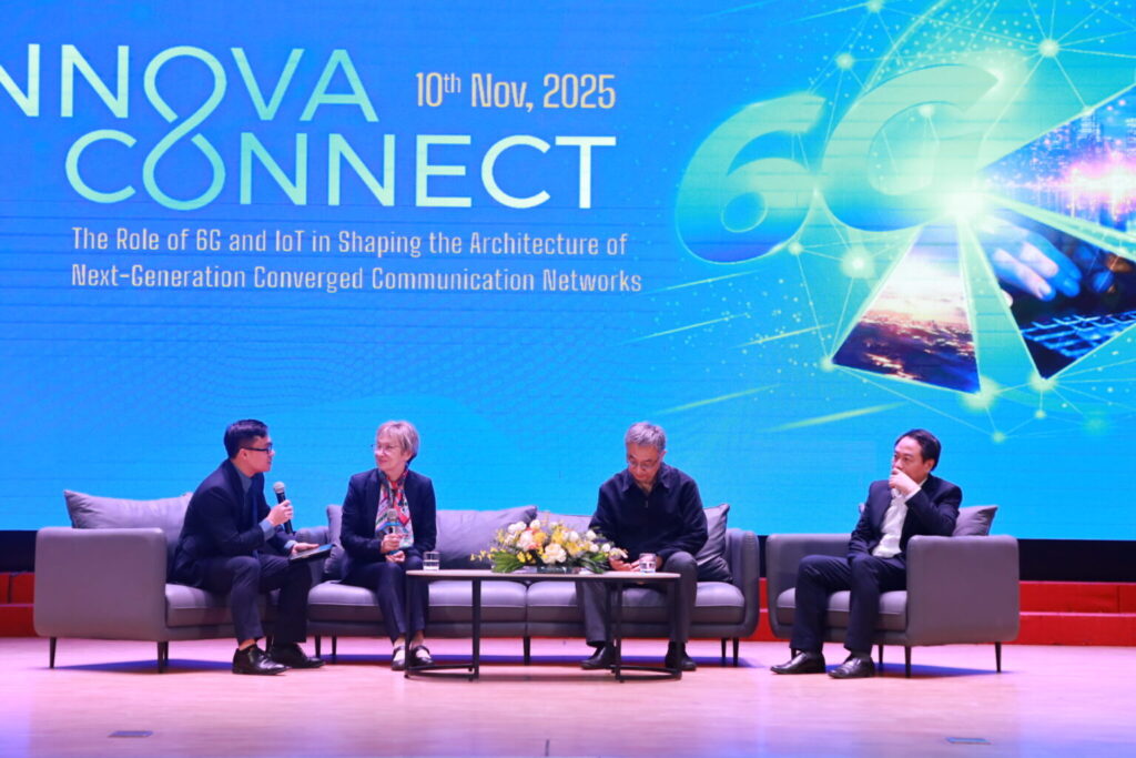 The panel discussion on the theme “The Role of 6G and IoT in Shaping the Architecture of Next-Generation Converged Communication Networks”