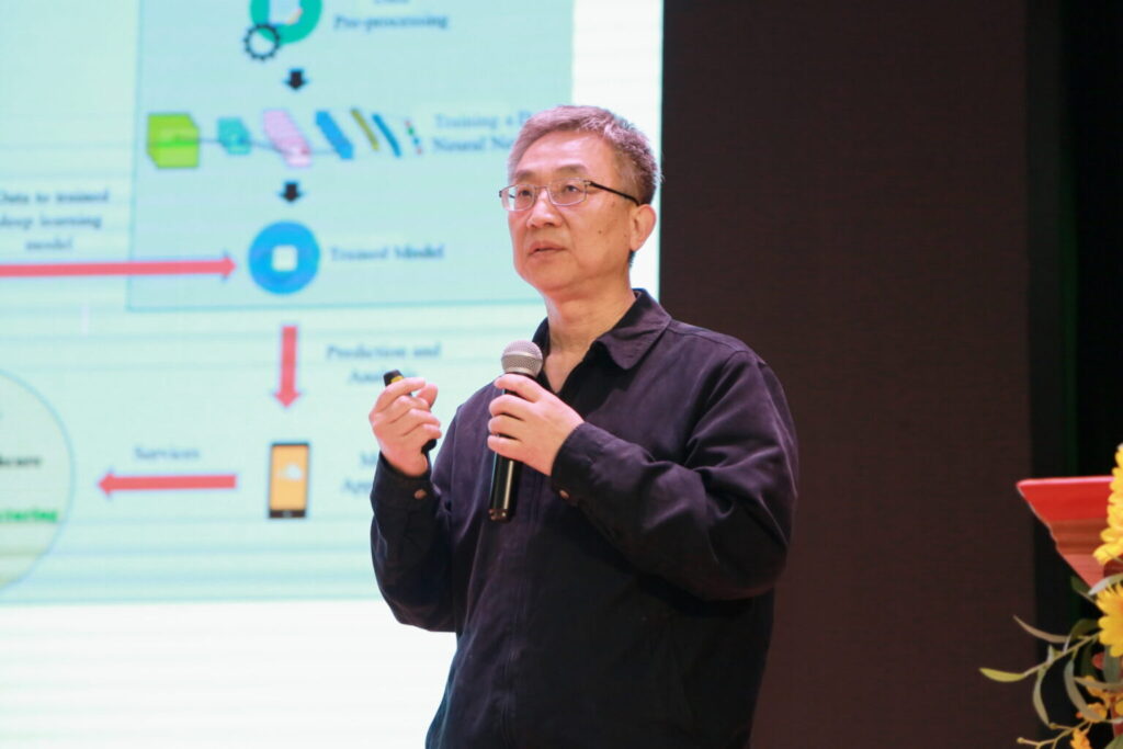 Assoc. Prof. Zihuai Lin - Centre of IoT & Telecommunications School of Electrical and Computer Engineering, the University of Sydney.