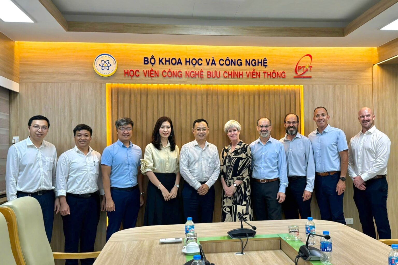 PTIT Welcomes Delegation from Boise State University, USA