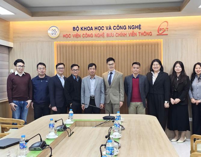 PTIT and Kaspersky delegations at the strategic cybersecurity meeting.