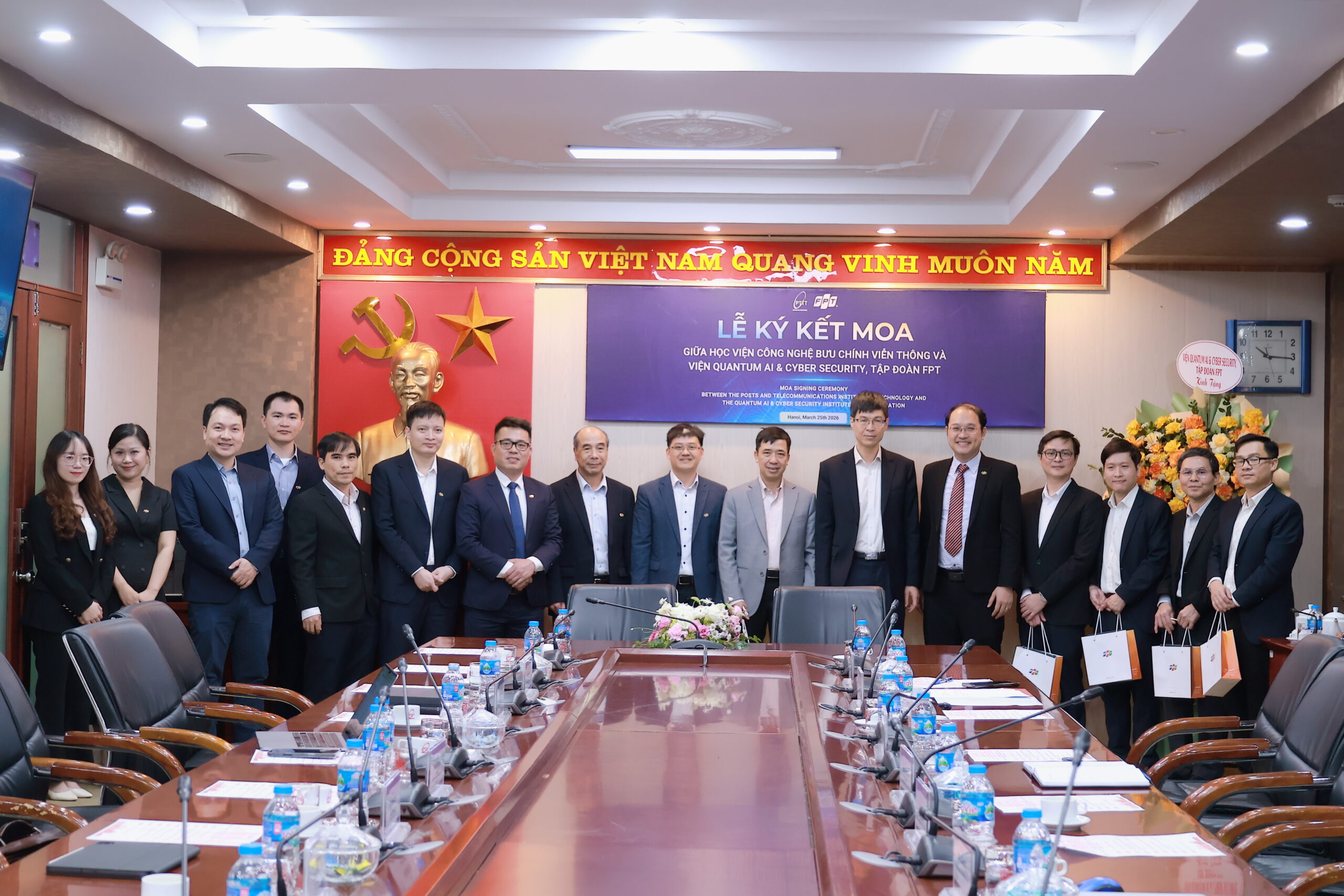 PTIT Signs Cooperation Agreement with FPT’s Quantum AI & Cyber Security Institute (QACI), Promoting the Development of Strategic Technology Fields