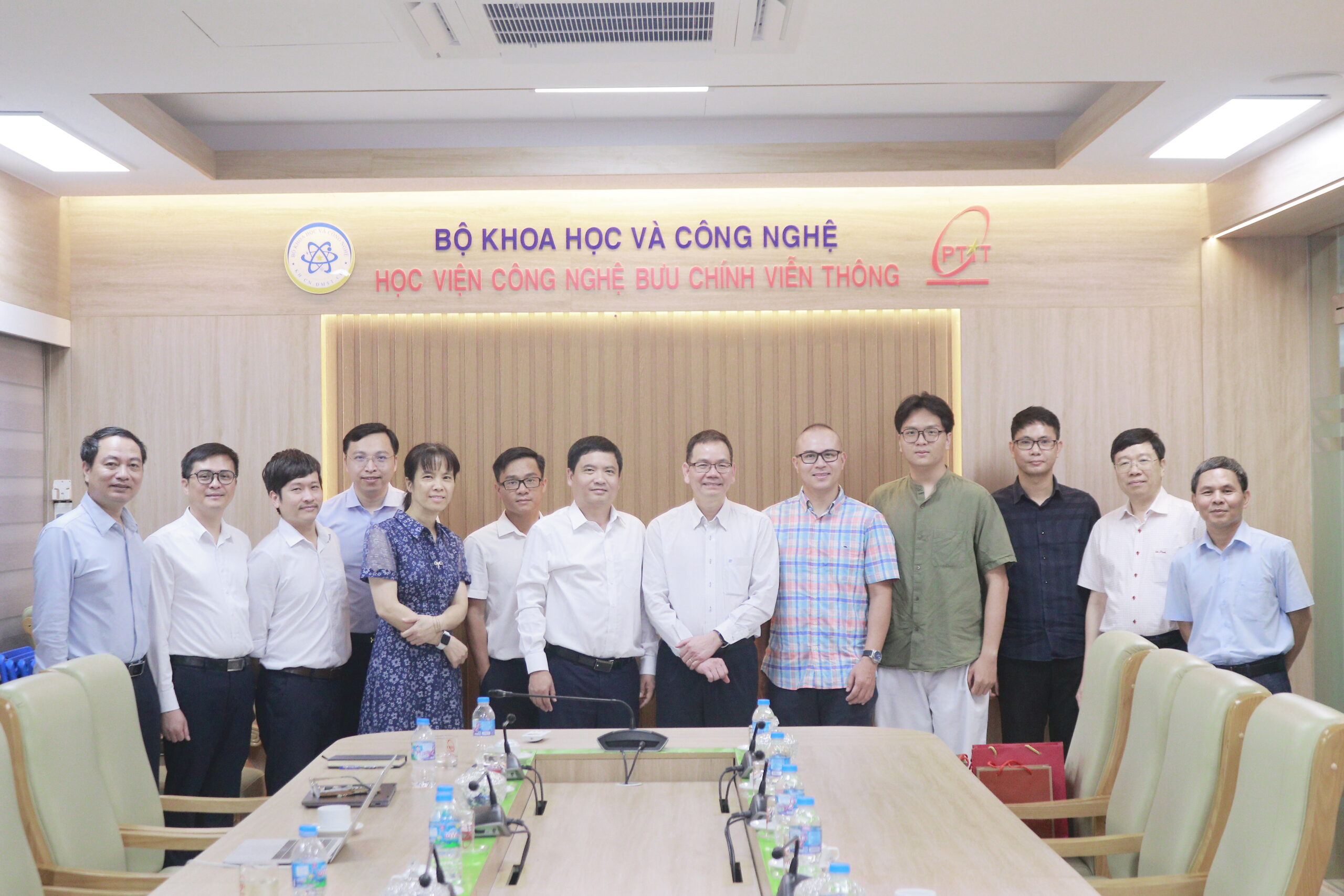 PTIT làm việc với Hội chuyên gia, sinh viên Việt Nam tại Mỹ (VPS), thúc đẩy kết nối nghiên cứu và đào tạo quốc tế