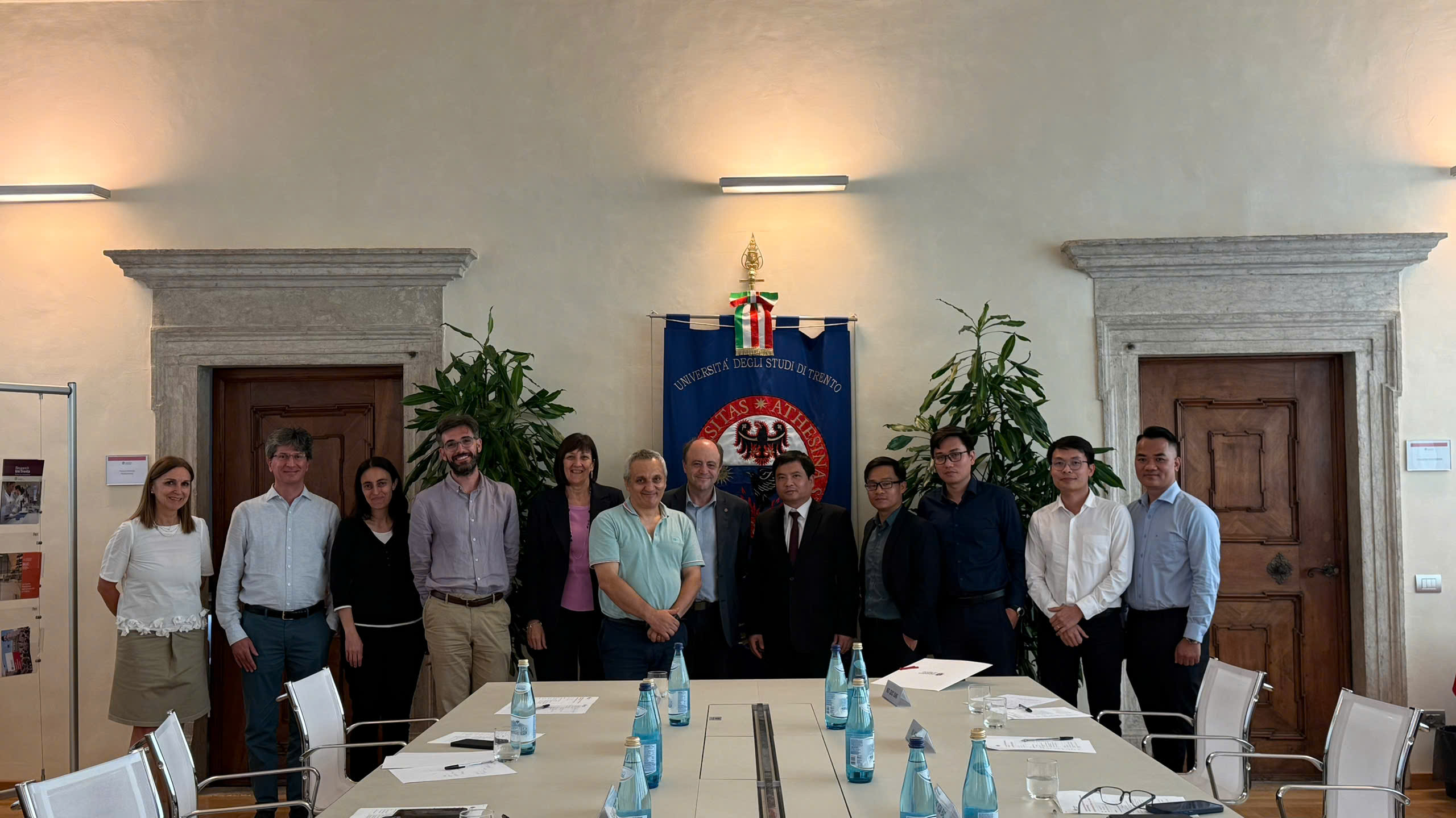 PTIT Strengthens Cooperation with the University of Trento (Italy) in Education, AI Research, and Innovation