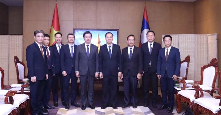 PTIT joins the Ministry of Science and Technology delegation to promote cooperation in science, technology, and digital transformation with Laos